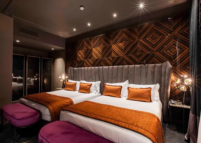 Otel U-visionary Roma