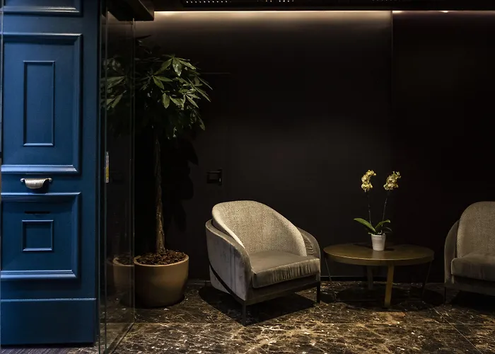 U-visionary Otel