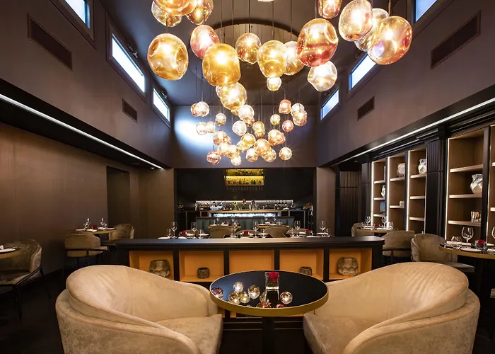 Otel U-visionary Roma