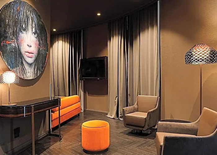U-visionary Otel Roma